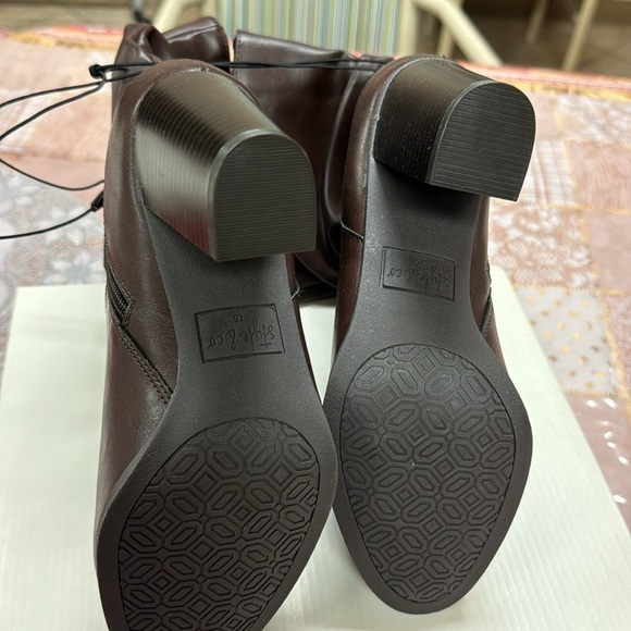 Saraa Slouch Mid-Shaft Boots - Picture 6 of 6